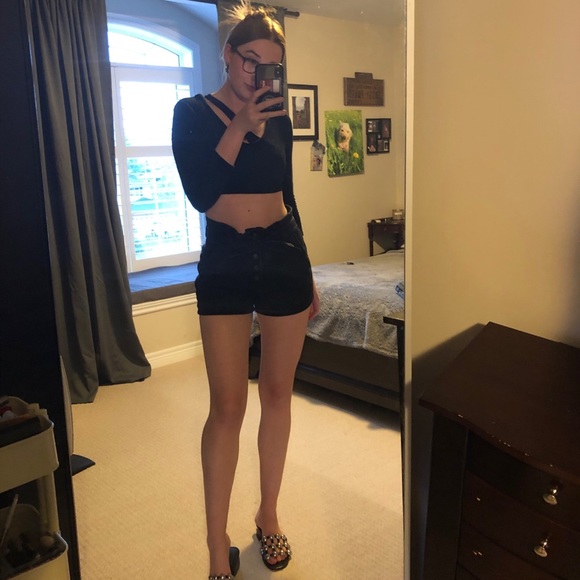 Sold❌ American Eagle Shorts! - Picture 2 of 6